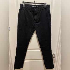 Old Navy ultimate slim pants
Size 30x32